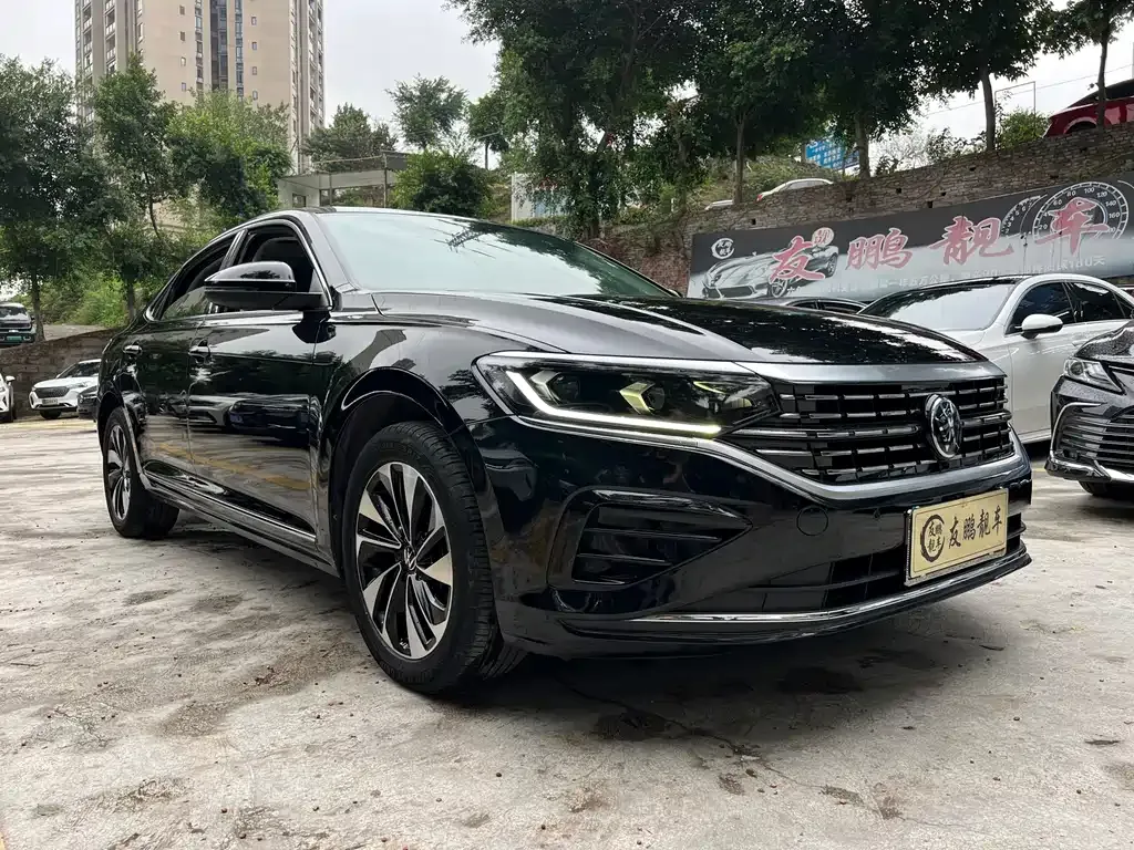 Volkswagen Passat — фото 6
