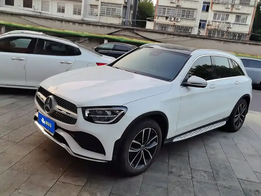 Mercedes-Benz GLC — фото 1