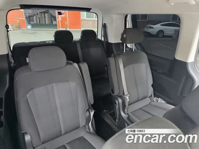 Hyundai Staria — фото 3