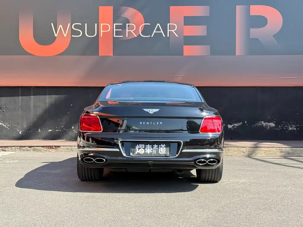 Bentley Flying Spur — фото 4