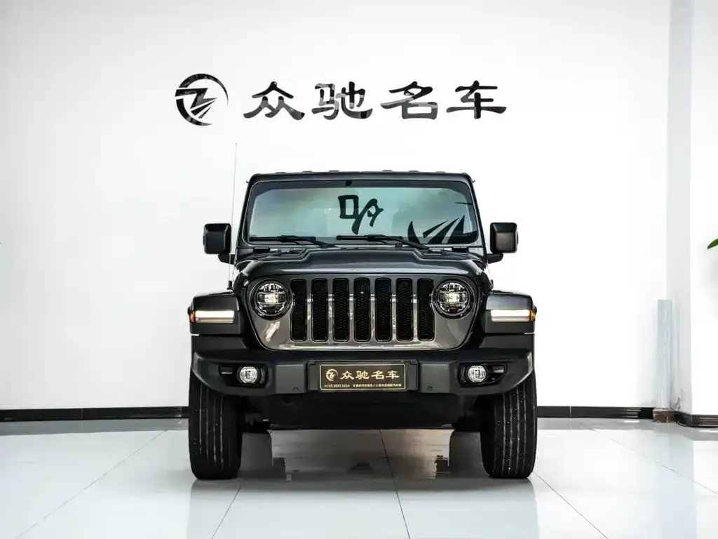 Jeep Wrangler — фото 5