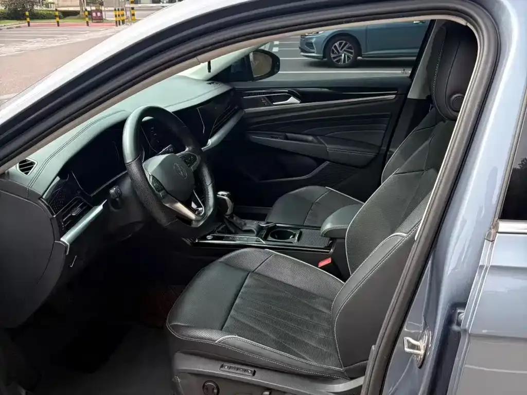 Volkswagen Passat — фото 6