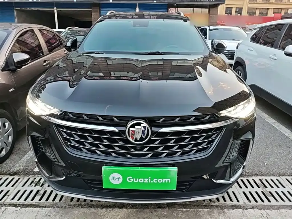 Buick Envision Plus — фото 6