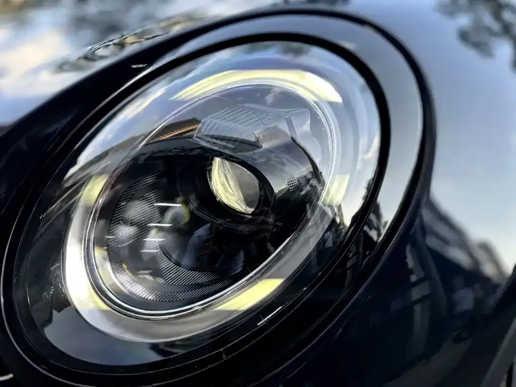 MINI Clubman — фото 2