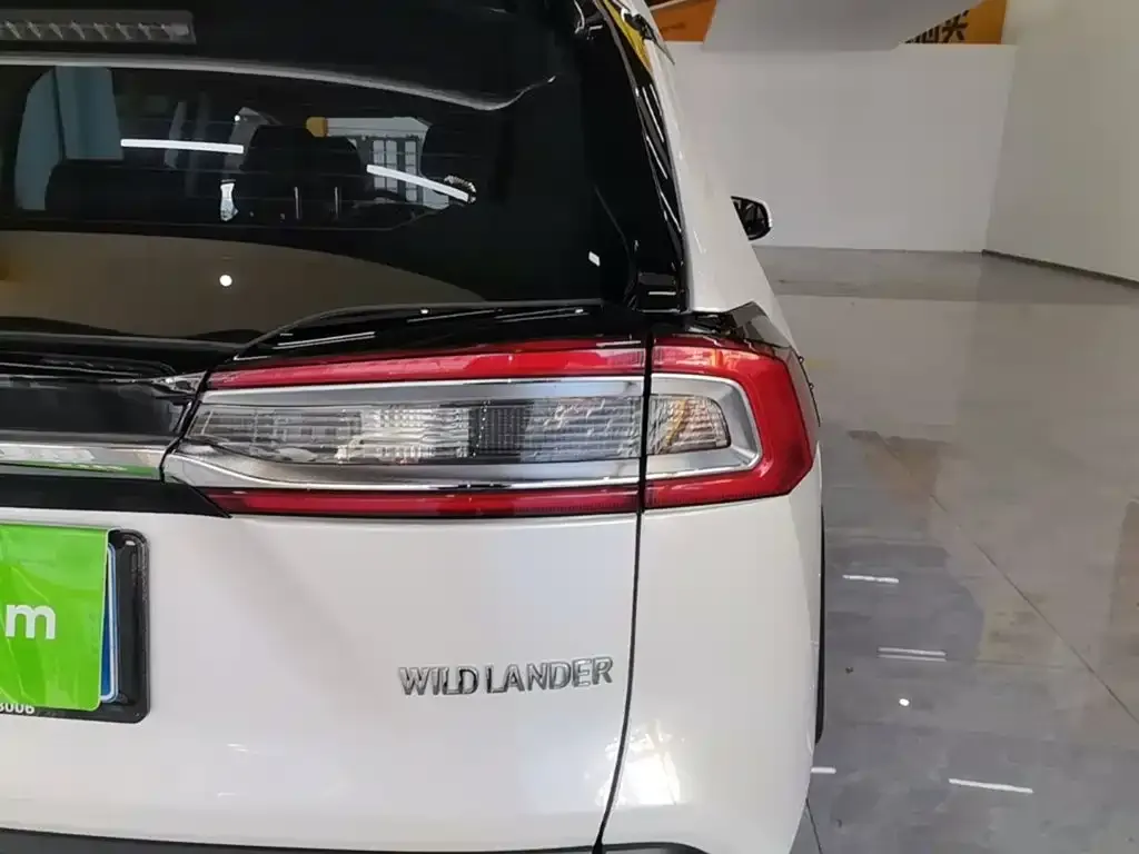 Toyota Wildlander — фото 3