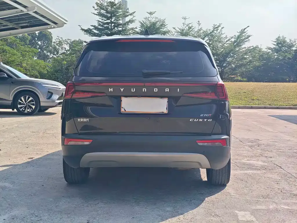 Hyundai Custo — фото 2