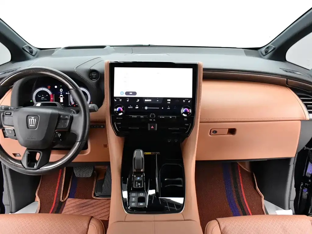 Toyota Alphard — фото 8