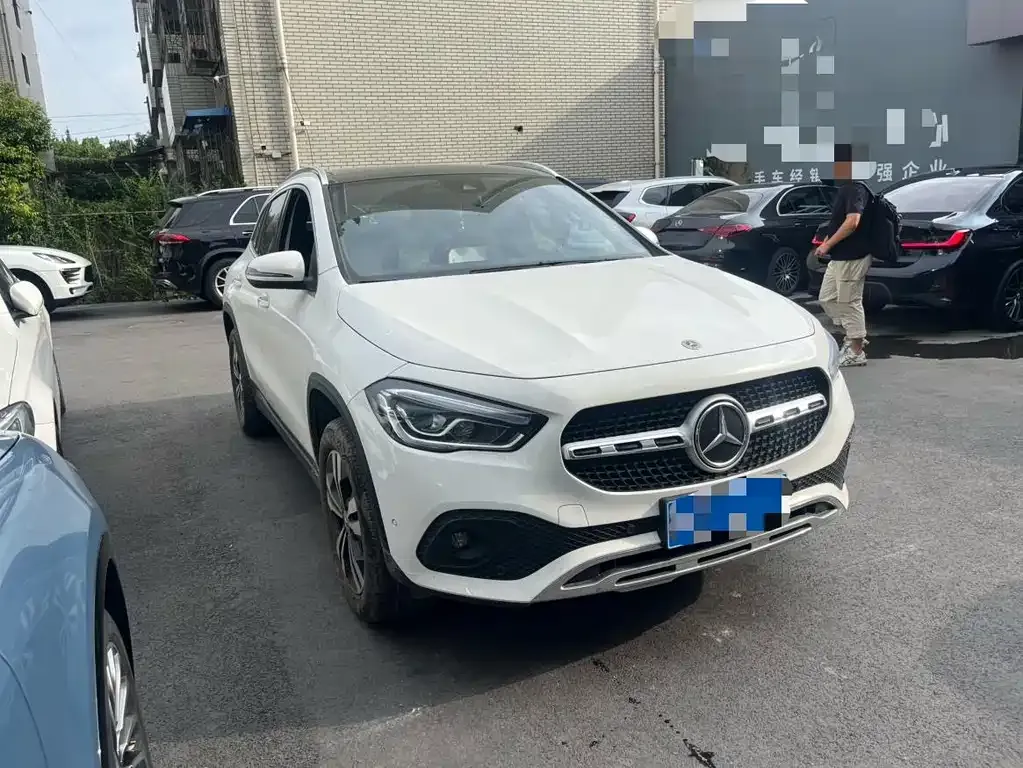Mercedes-Benz GLA — фото 4