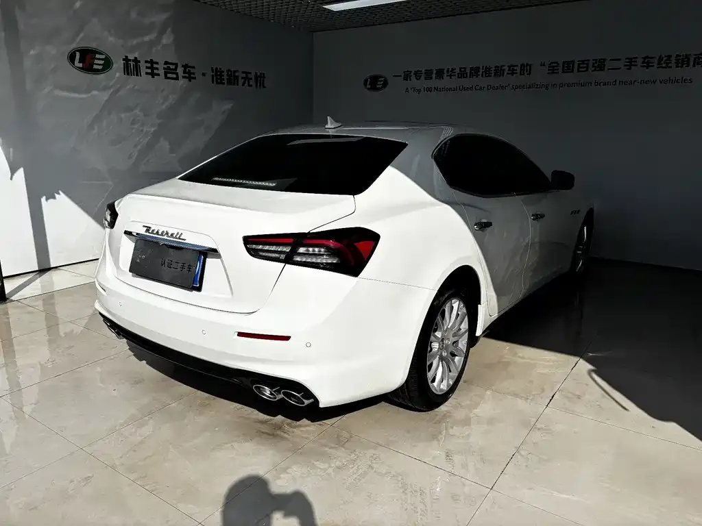 Maserati Ghibli — фото 8