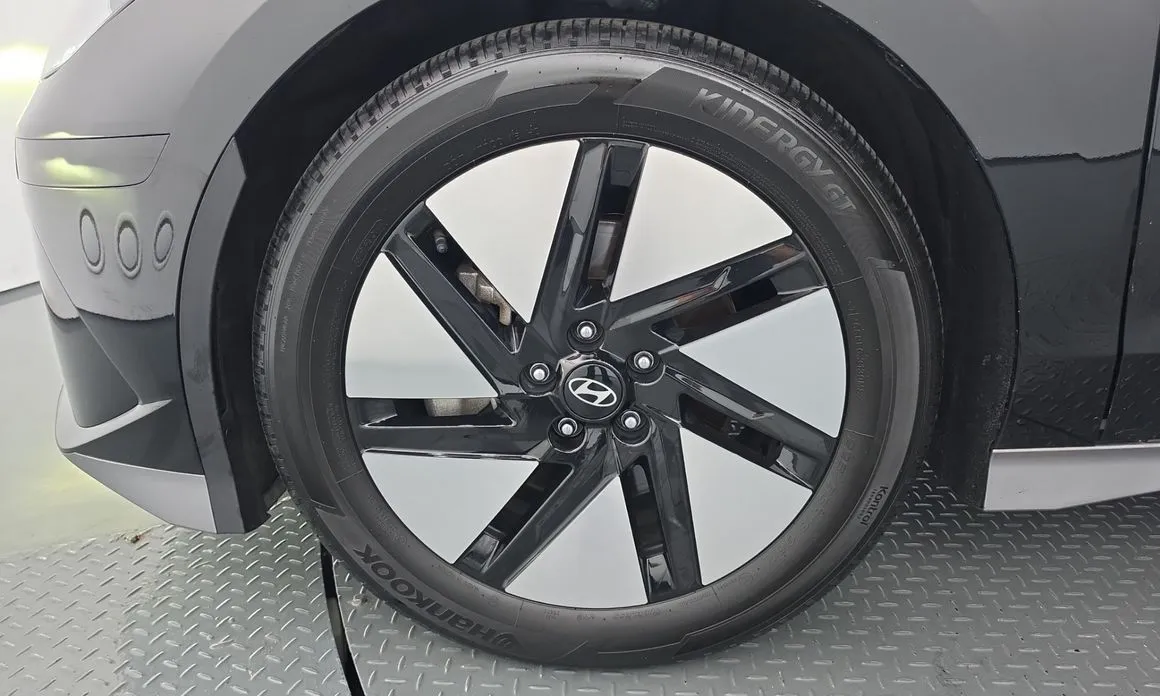 Hyundai Ioniq6 — фото 8