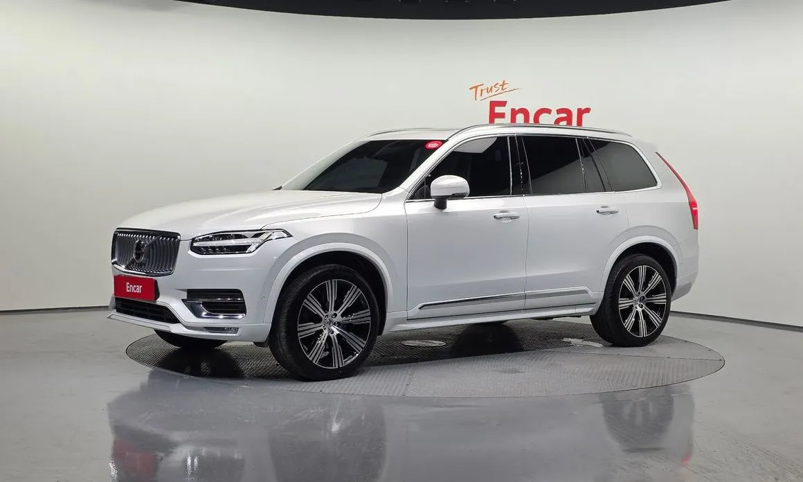 Volvo XC90 — фото 1