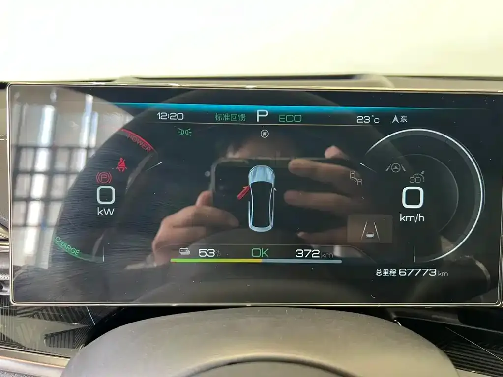 BYD Seal — фото 4