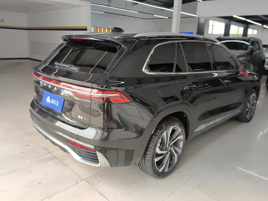Geely Xingyue L — фото 10