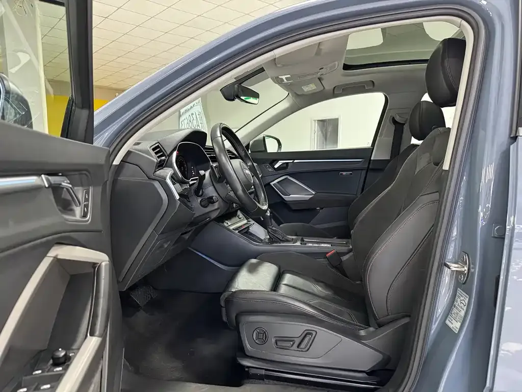 Audi Q3 Sportback — фото 4