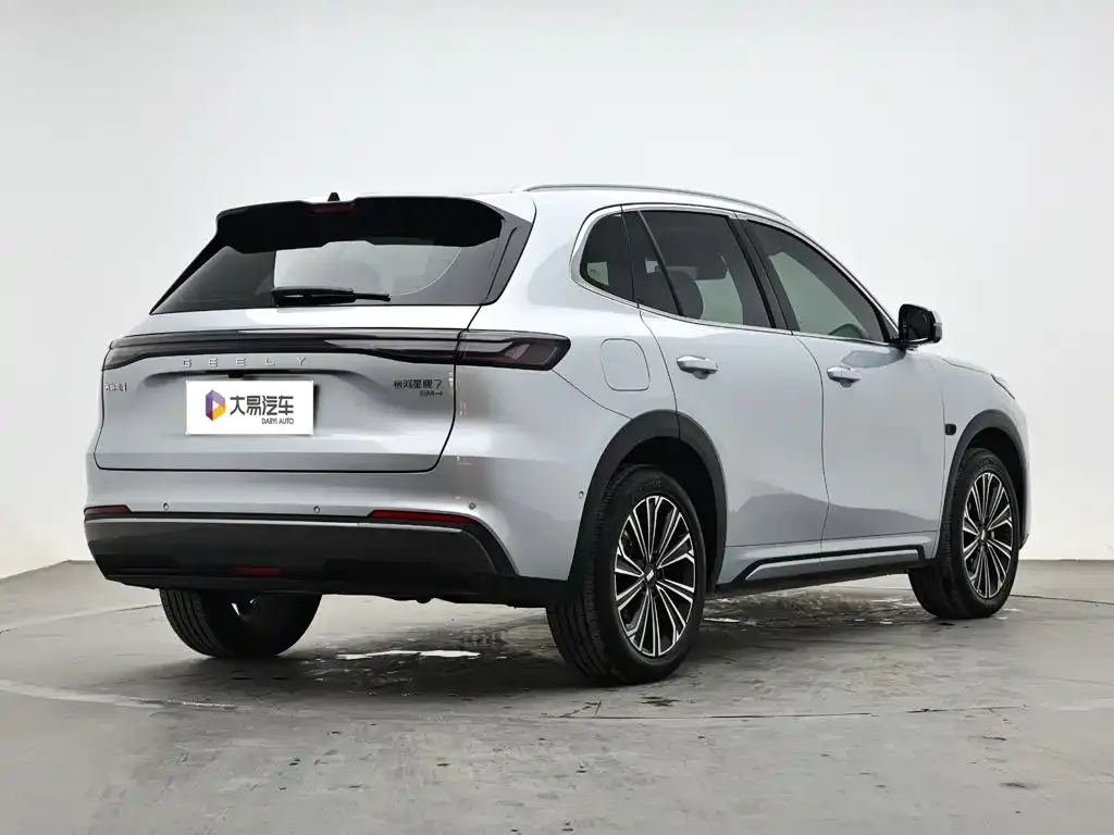 Geely Galaxy Xingjian 7 — фото 10