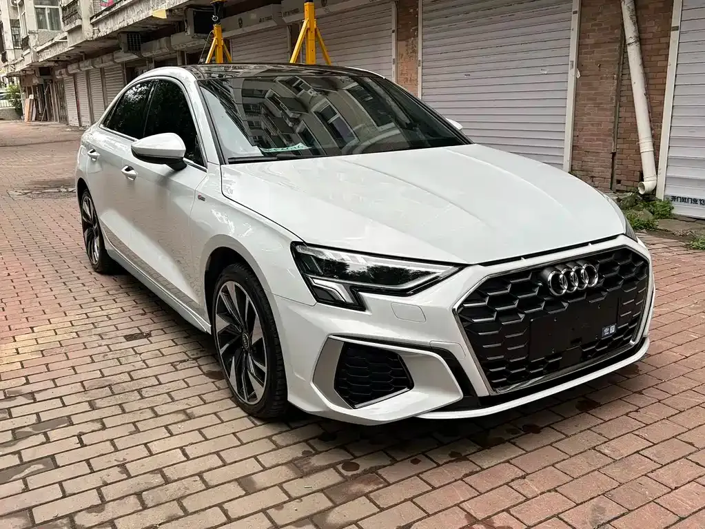 Audi A3 — фото 8