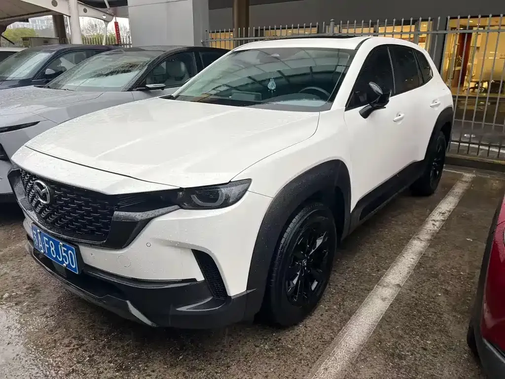 Mazda CX-50 — фото 1