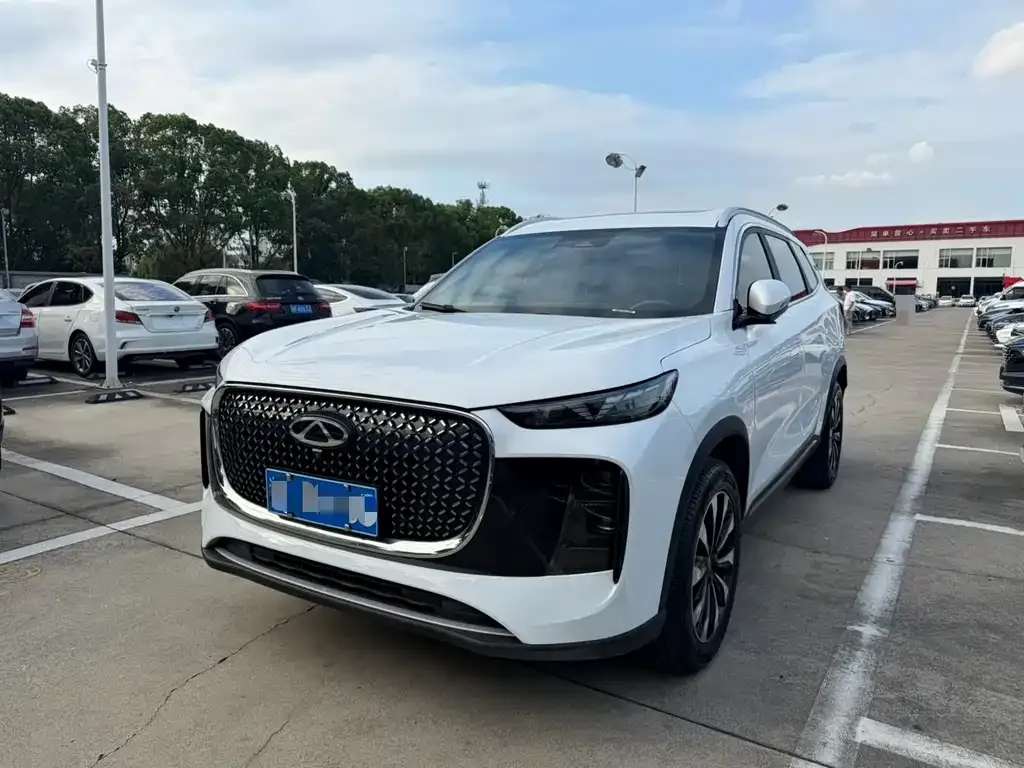 Chery Tiggo 8 PLUS — фото 1