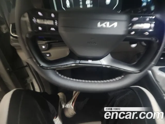 Kia Carnival — фото 2