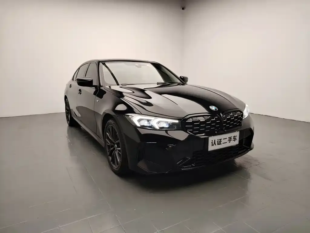 BMW 3 Series — фото 1