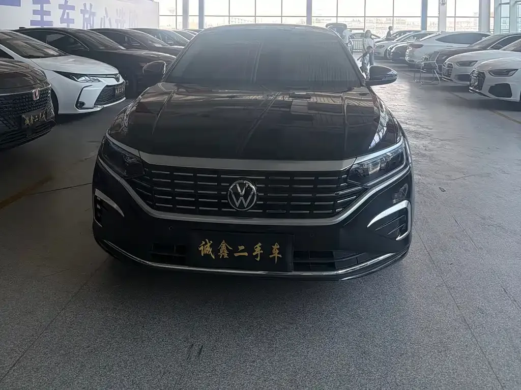 Volkswagen Passat — фото 5