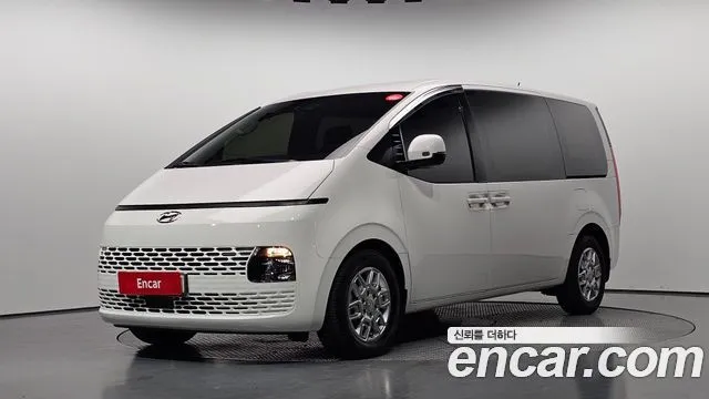 Hyundai Staria — фото 1