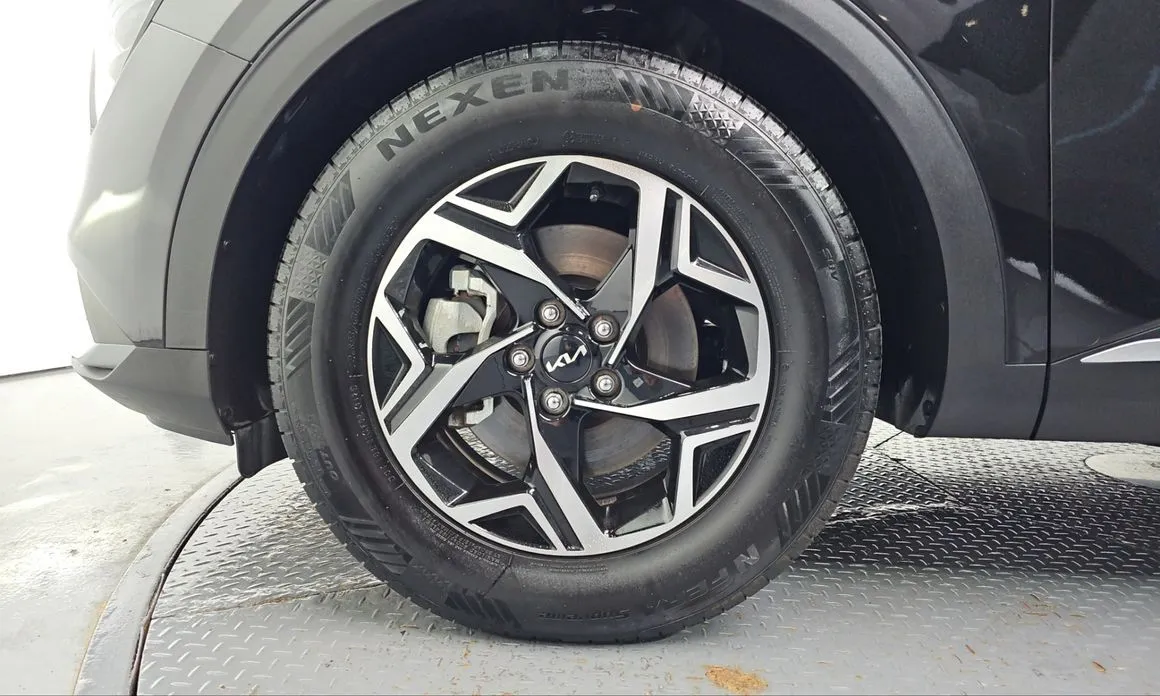 Kia Sportage — фото 5