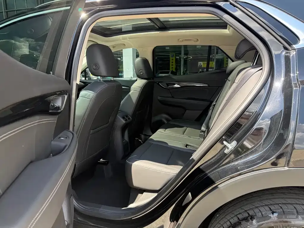 Buick Envision S — фото 2