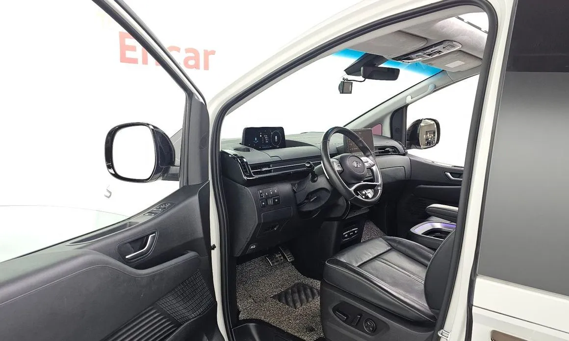 Hyundai Staria — фото 6