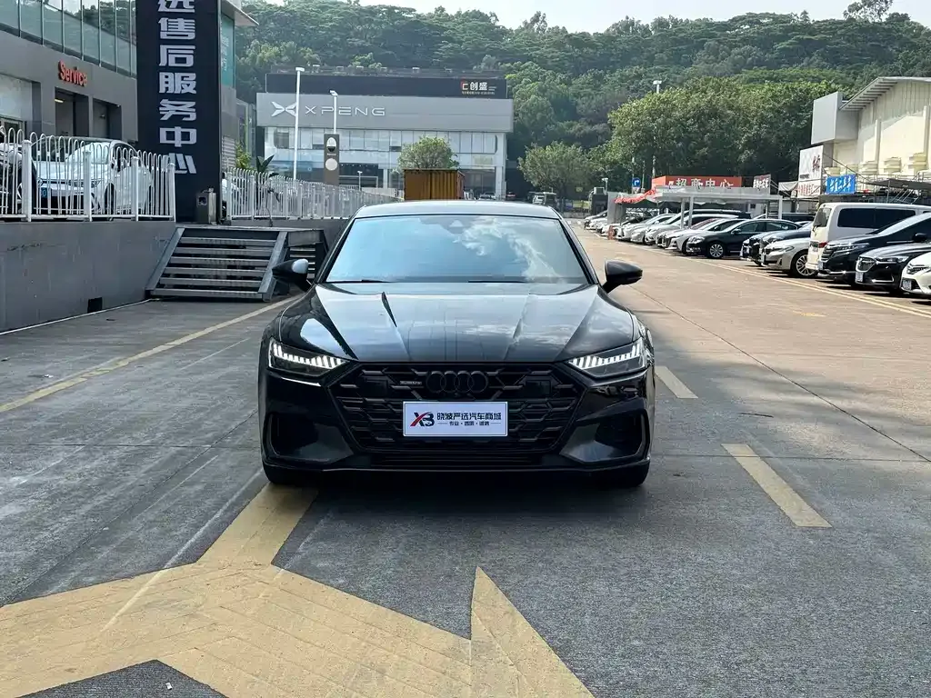 Audi A7L — фото 2