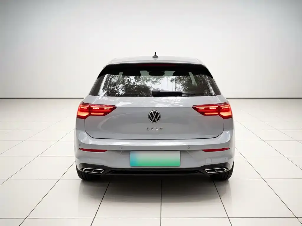 Volkswagen Golf — фото 9
