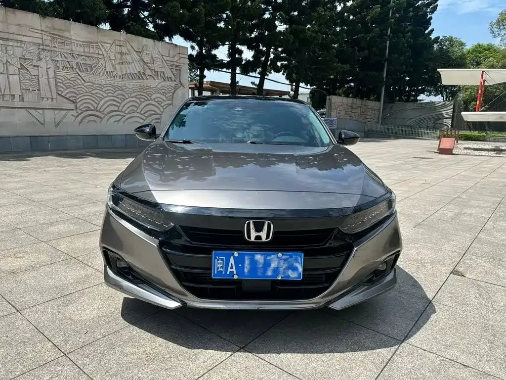 Honda Accord — фото 6