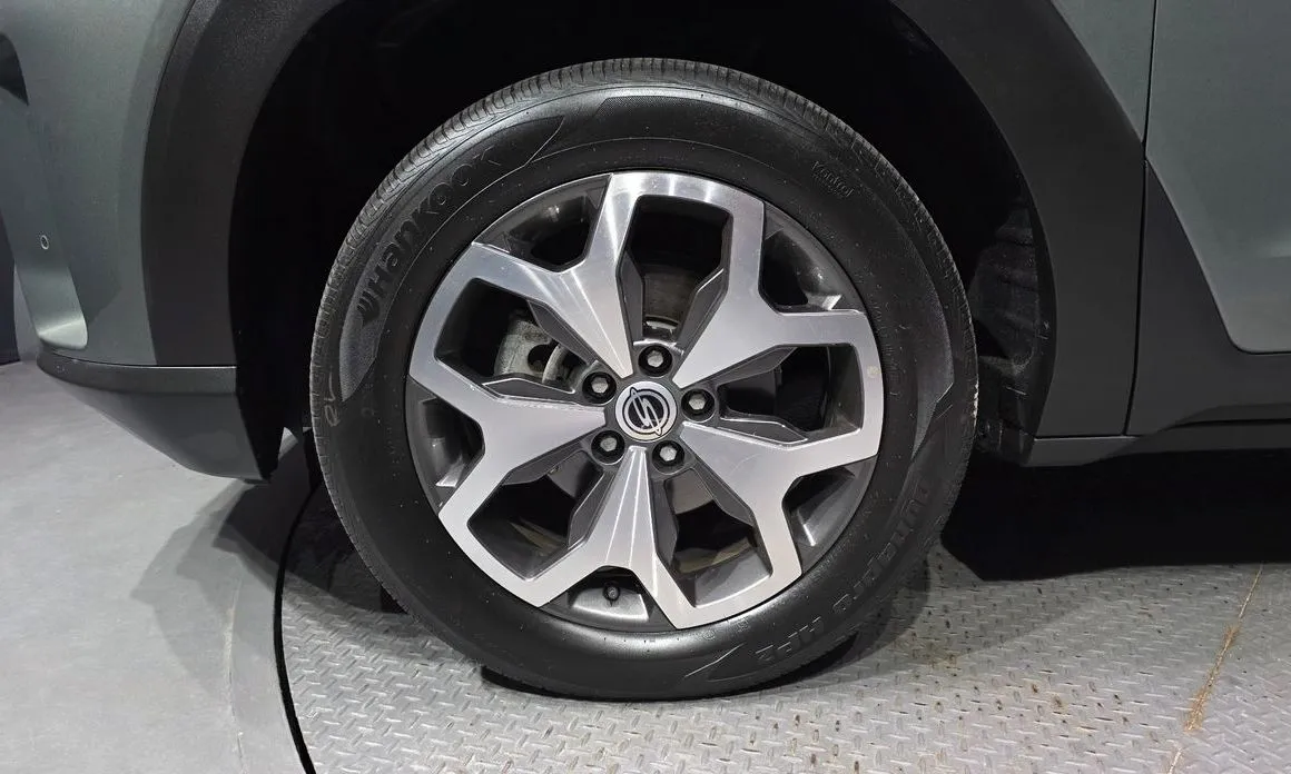 KG Mobility (Ssangyong) Torres — фото 9