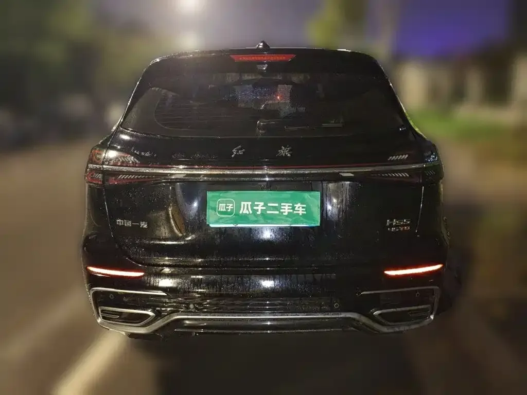 Hongqi HS5 — фото 3