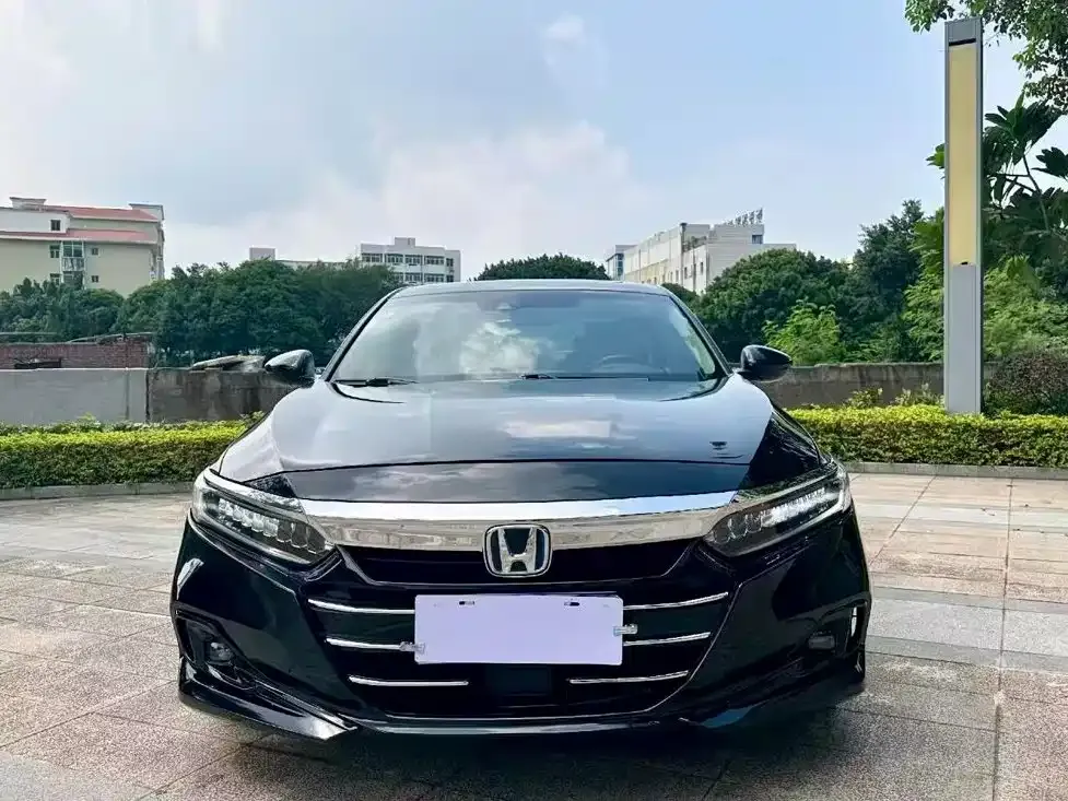 Honda Accord — фото 3