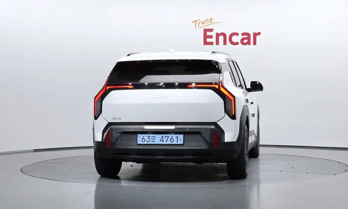 Kia EV3 — фото 3