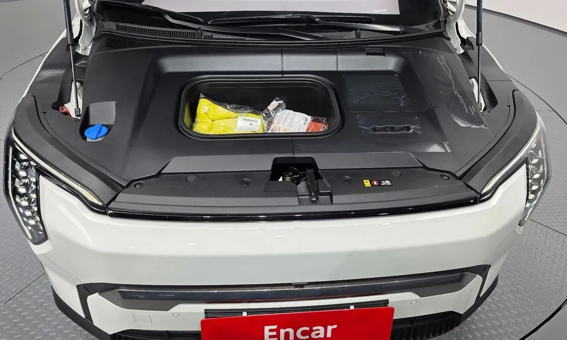 Kia EV3 — фото 8