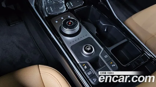 Kia Sorento — фото 6