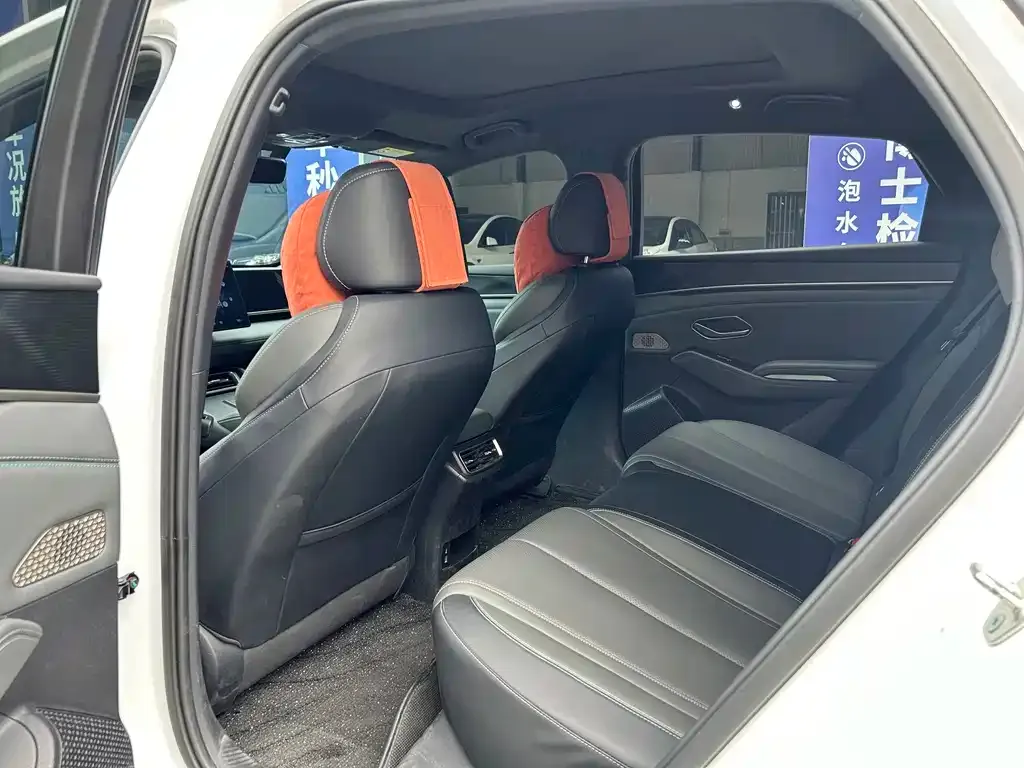 BYD Qin L — фото 2