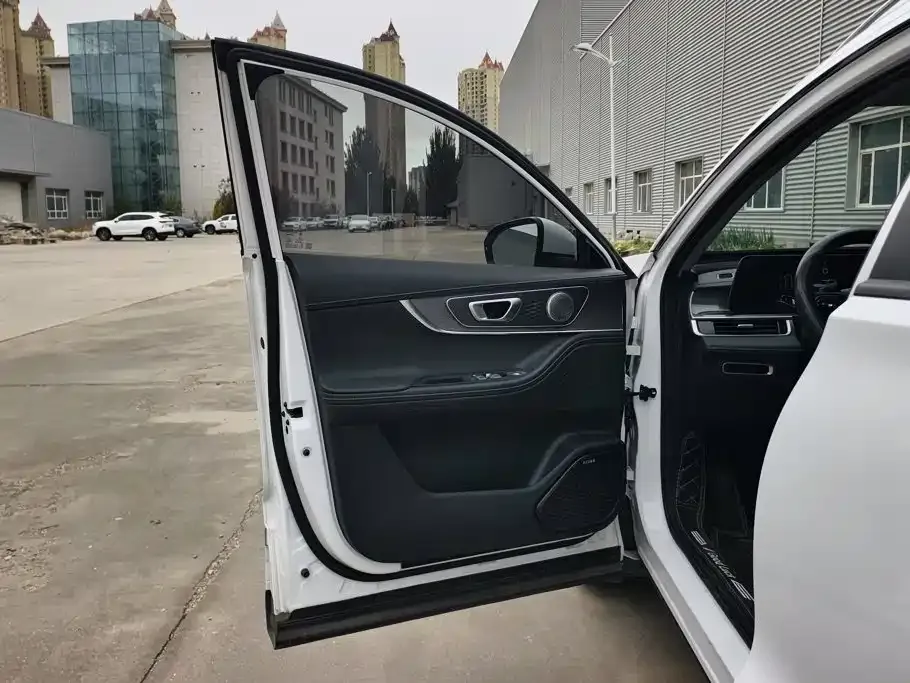 Chery Tiggo 8 PRO — фото 4