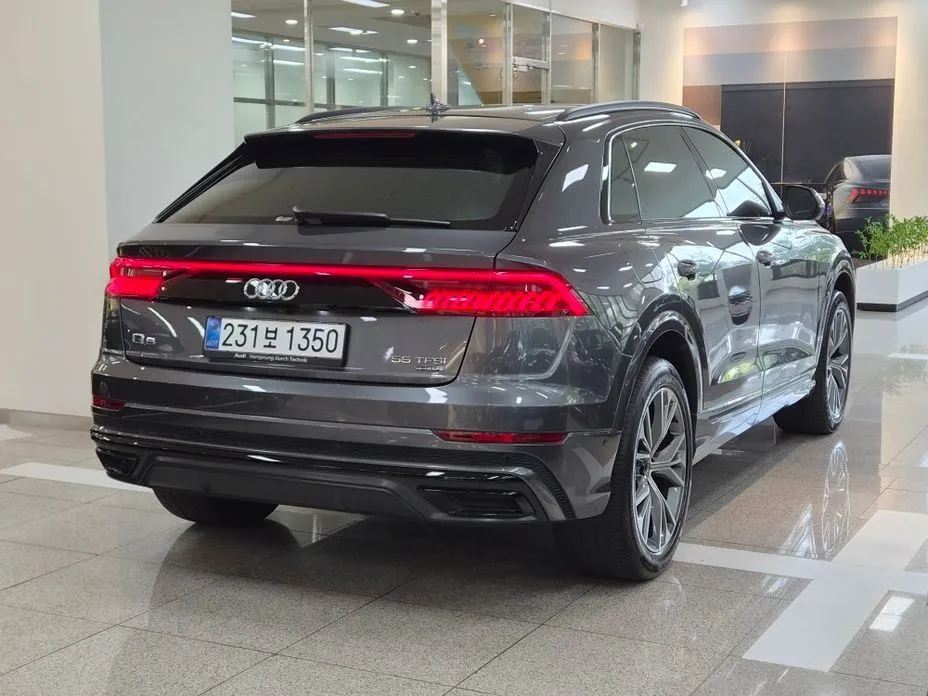Audi Q8 — фото 3