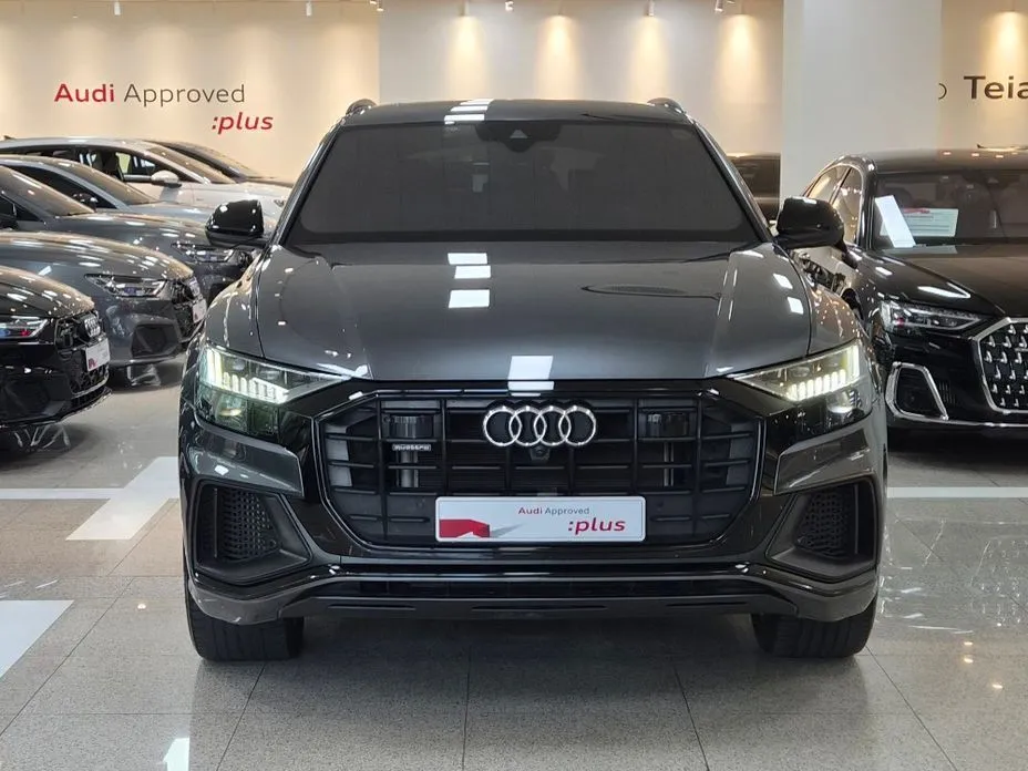 Audi Q8 — фото 4