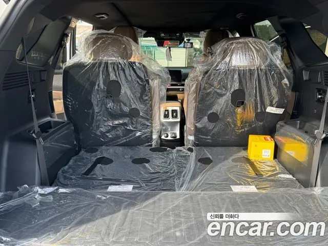 Kia Sorento — фото 8