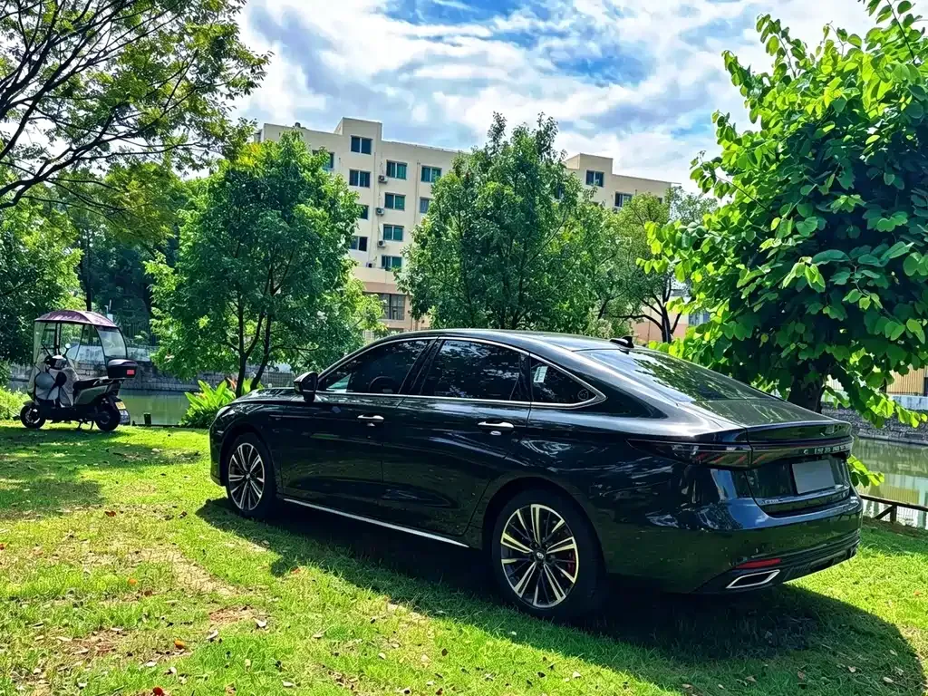 Chery Arrizo 8 PRO — фото 7