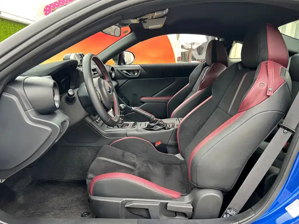 Subaru BRZ — фото 3
