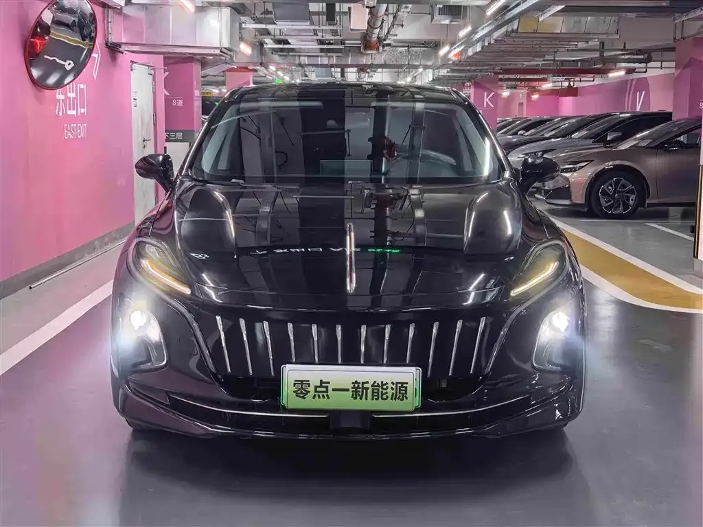 Hongqi E-QM5 — фото 5