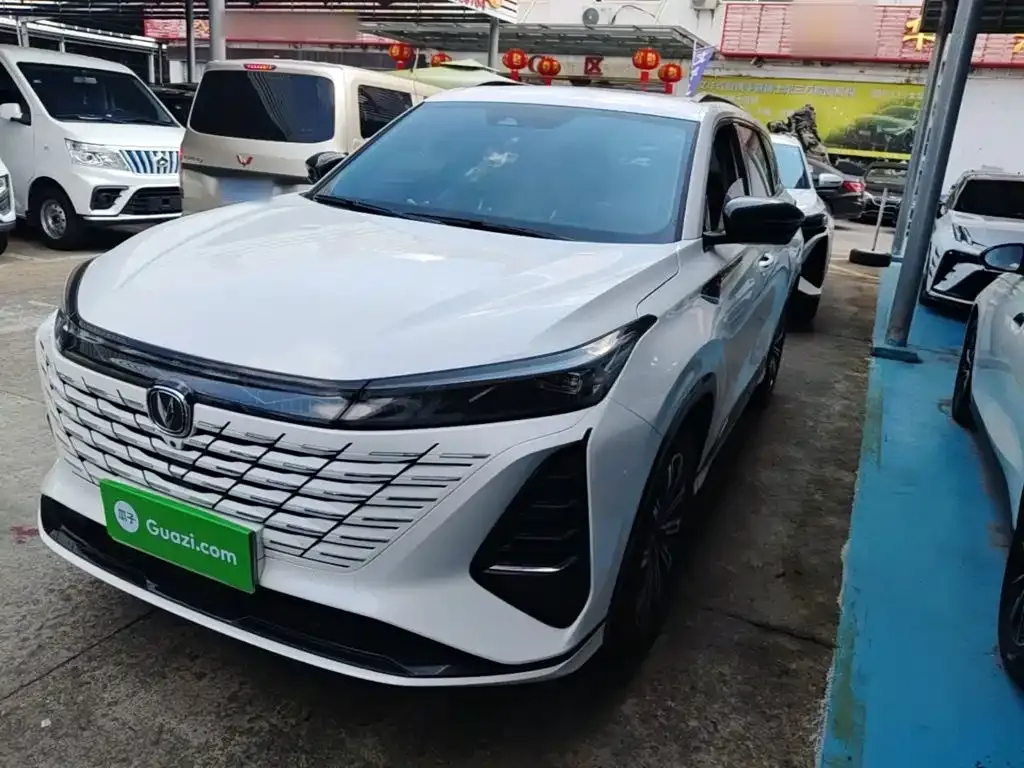 Changan CS75 PLUS — фото 1