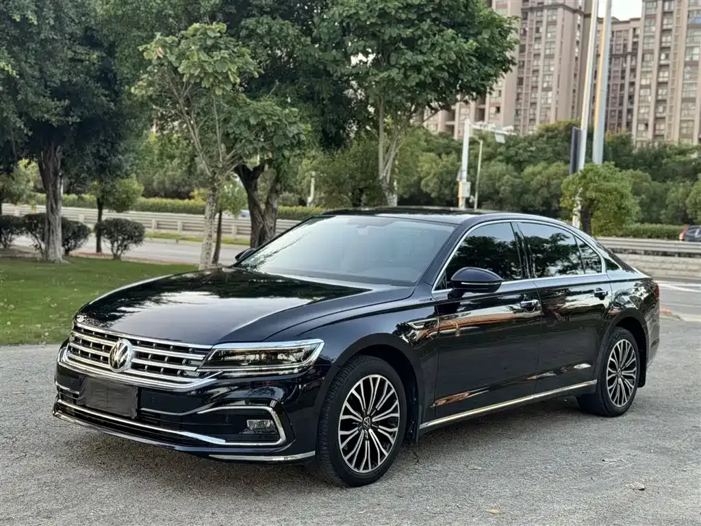 Volkswagen Phideon — фото 1