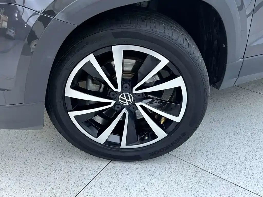 Volkswagen Tharu — фото 6