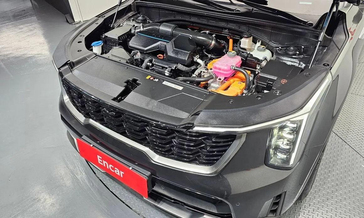 Kia Sorento — фото 10